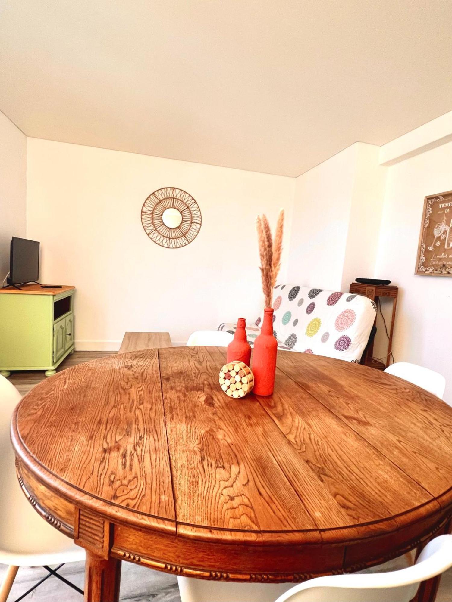 Appartement Proche Gare, 6 Voyageurs Et Stationnement Gratuit Reims Exterior photo