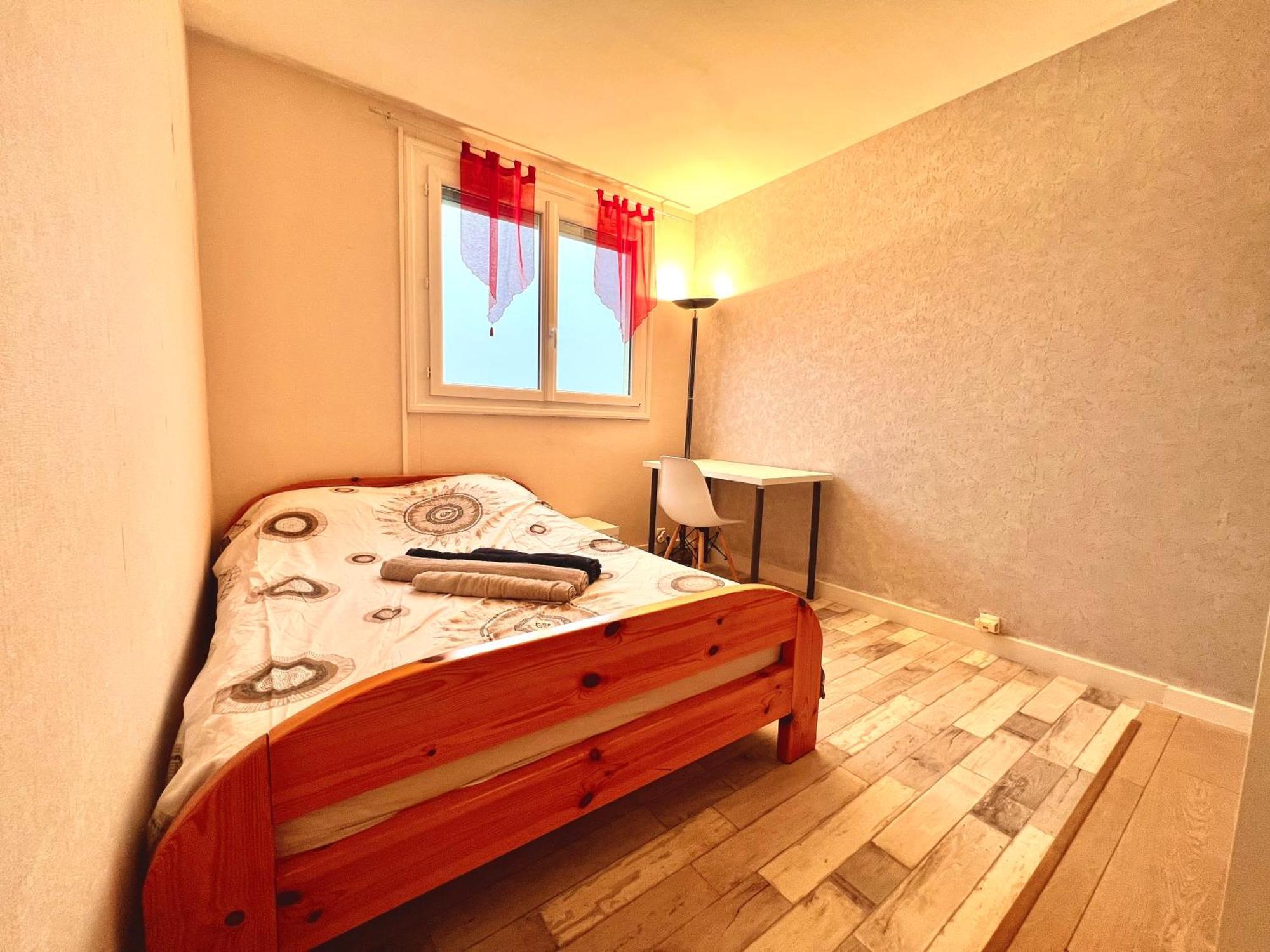 Appartement Proche Gare, 6 Voyageurs Et Stationnement Gratuit Reims Exterior photo